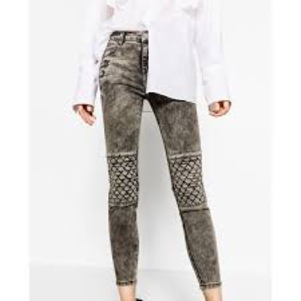 Zara Jeans with Zips - Picture 2 of 5